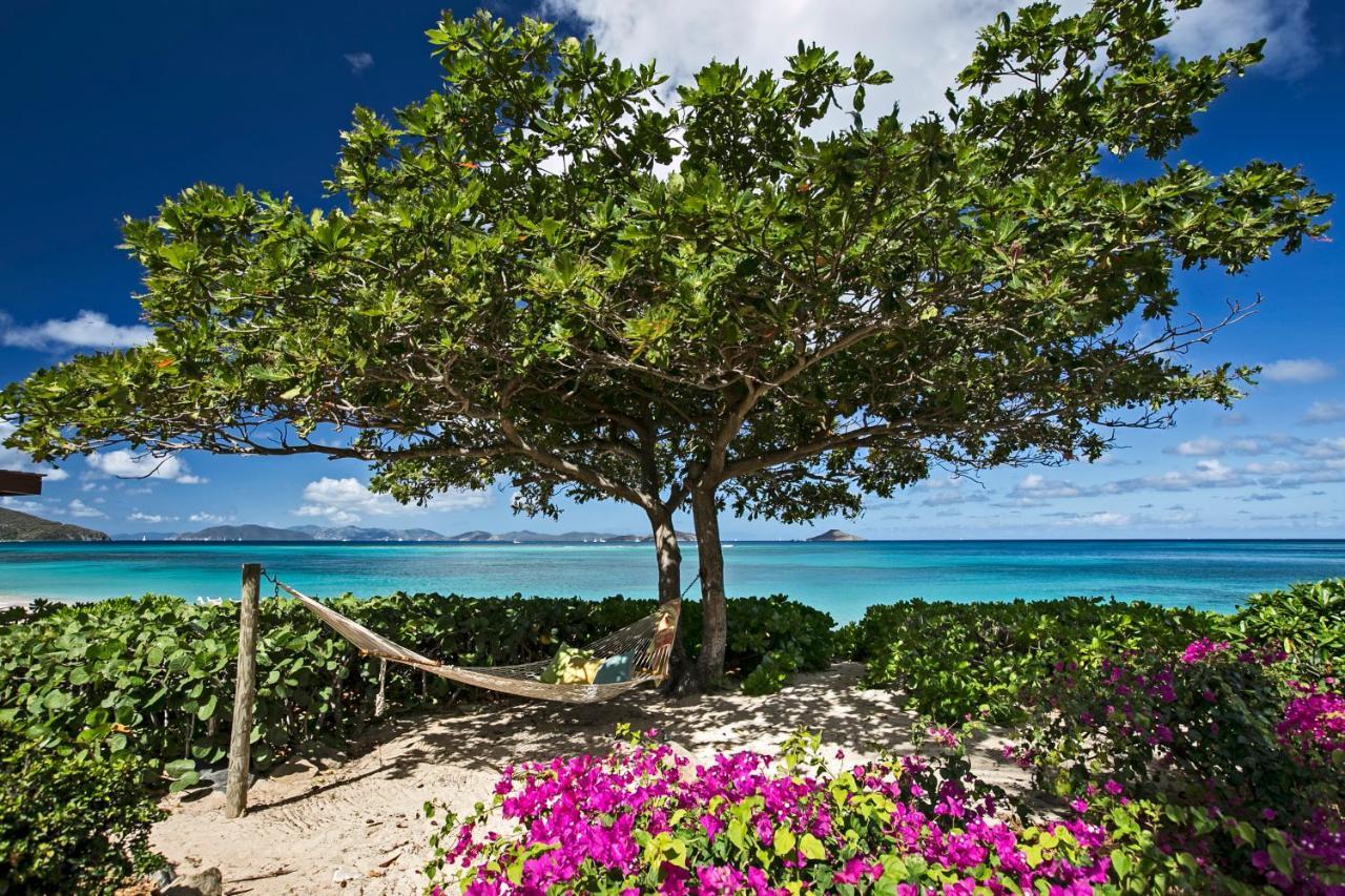 Beachcomber Villa Spanish Town Eksteriør billede